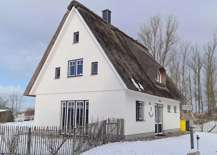 E13 Reetdachhaus 